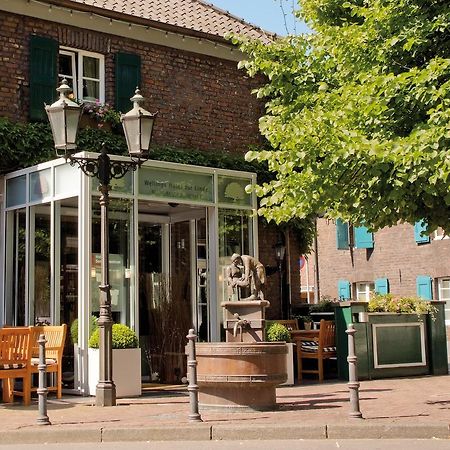 Wellings Romantik Hotel Zur Linde Moers Ngoại thất bức ảnh
